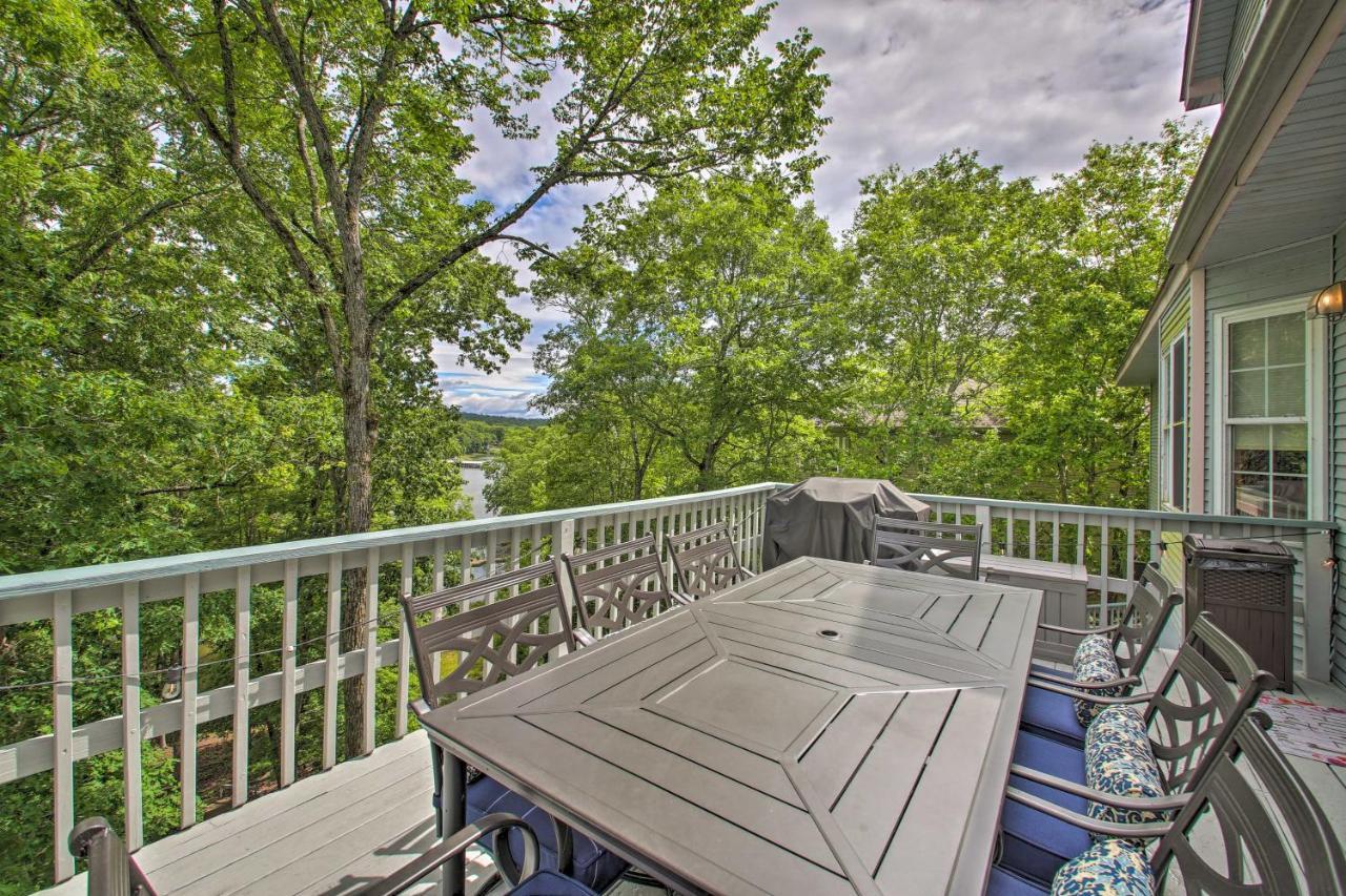 Lakeside Hot Springs Retreat With Kayaks And Boat Dock Hot Springs Village Екстериор снимка